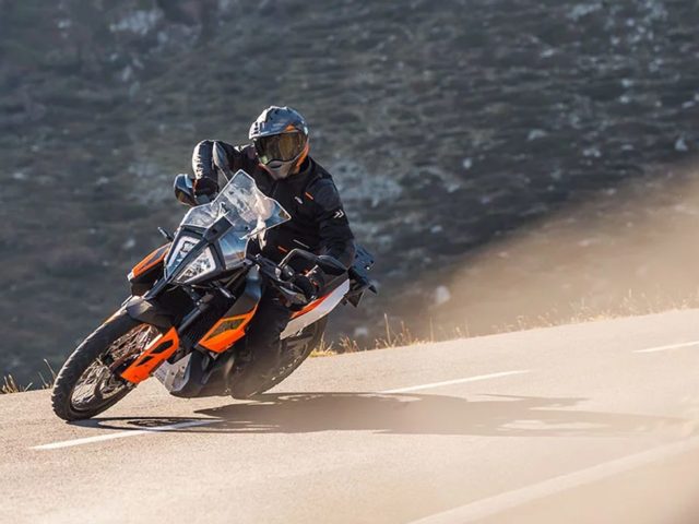 KTM 790 ADVENTURE