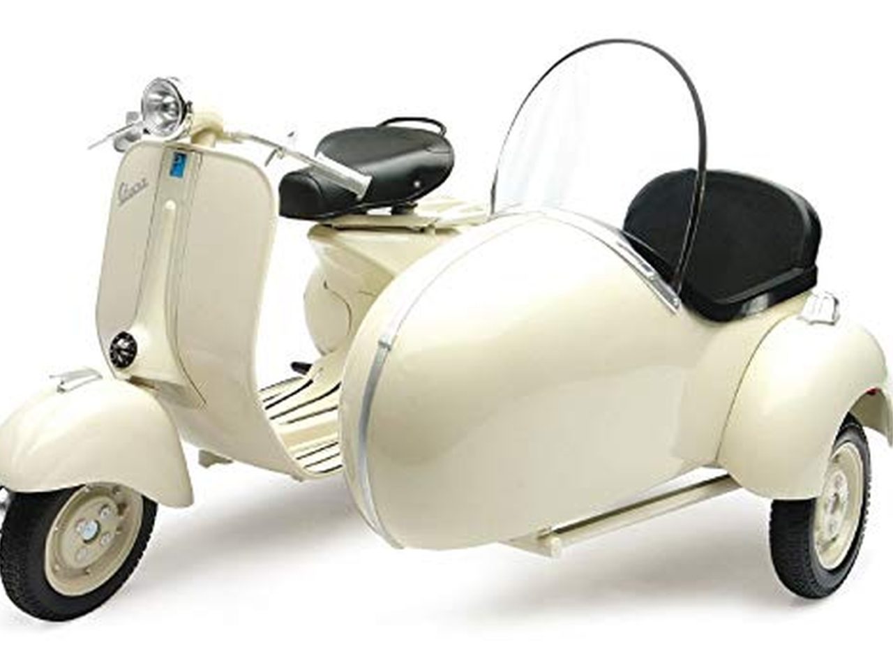 MotorRAI in Miniatuur: Vespa 150 VL1T met zijspan van New Ray