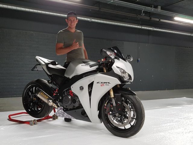 De Honda CBR WTF RR van Stephan Buurveld