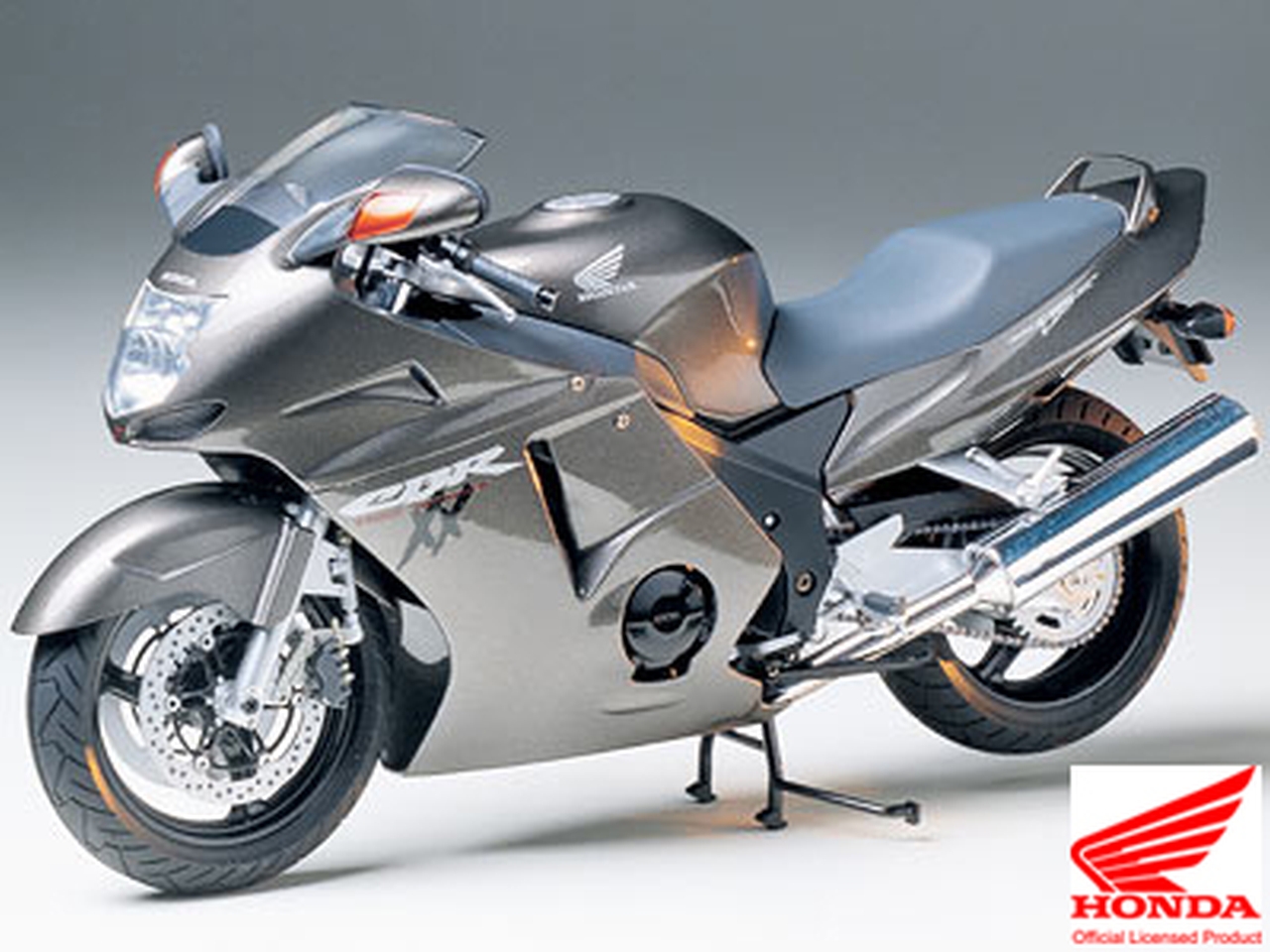 Kruiden ga winkelen verraden MotorRAI in Miniatuur: Honda CBR 1100 XX Super Blackbird van Tamiya