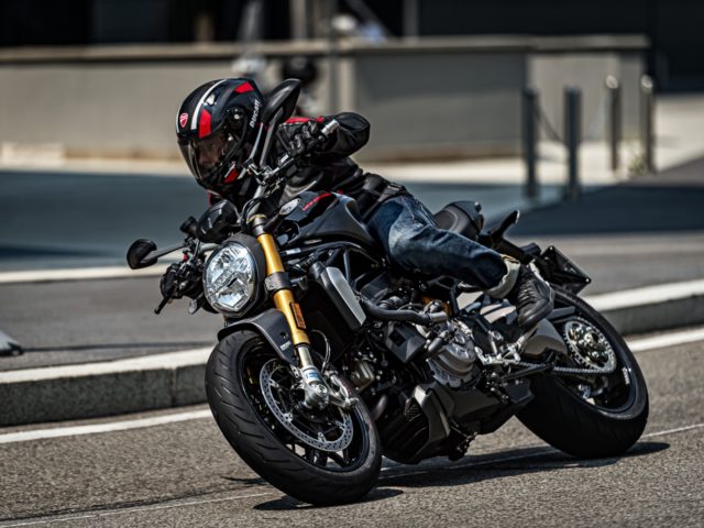 Ducati Monster 1200 S Black on Black 2020