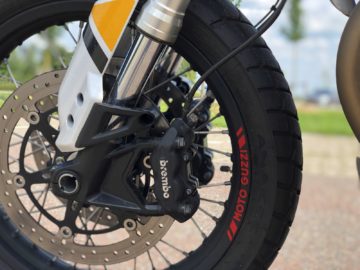 Moto Guzzi V85TT 2019 - MotorRAI.nl