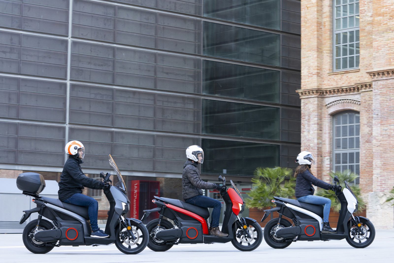 SEAT MÓ eScooter 125 komt in 2021 - MotorRAI.nl